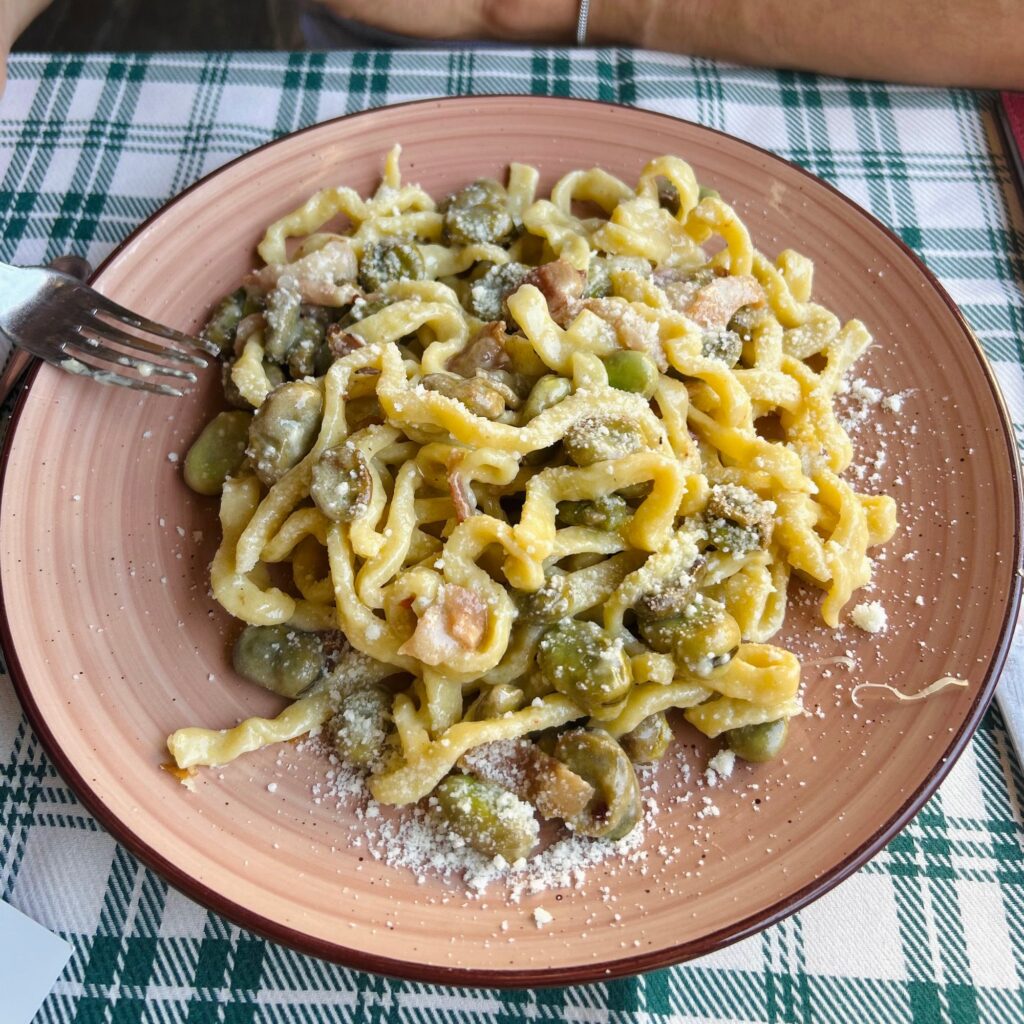 Fettuccine fatte a mano