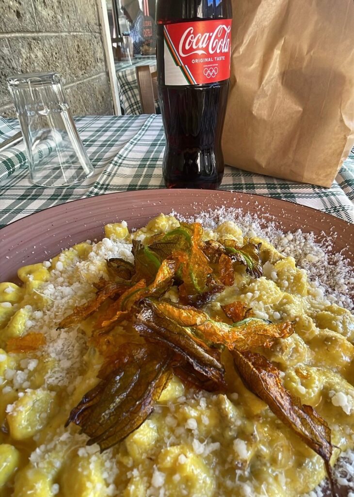 Pasta con verdure di stagione